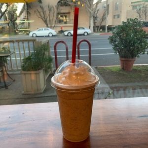 Meet your Posher, Jackie